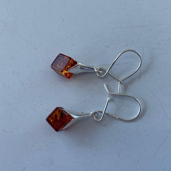 Sterling SIlver Jewelry Cube Shape Amber Drop Dangle Silver Botw